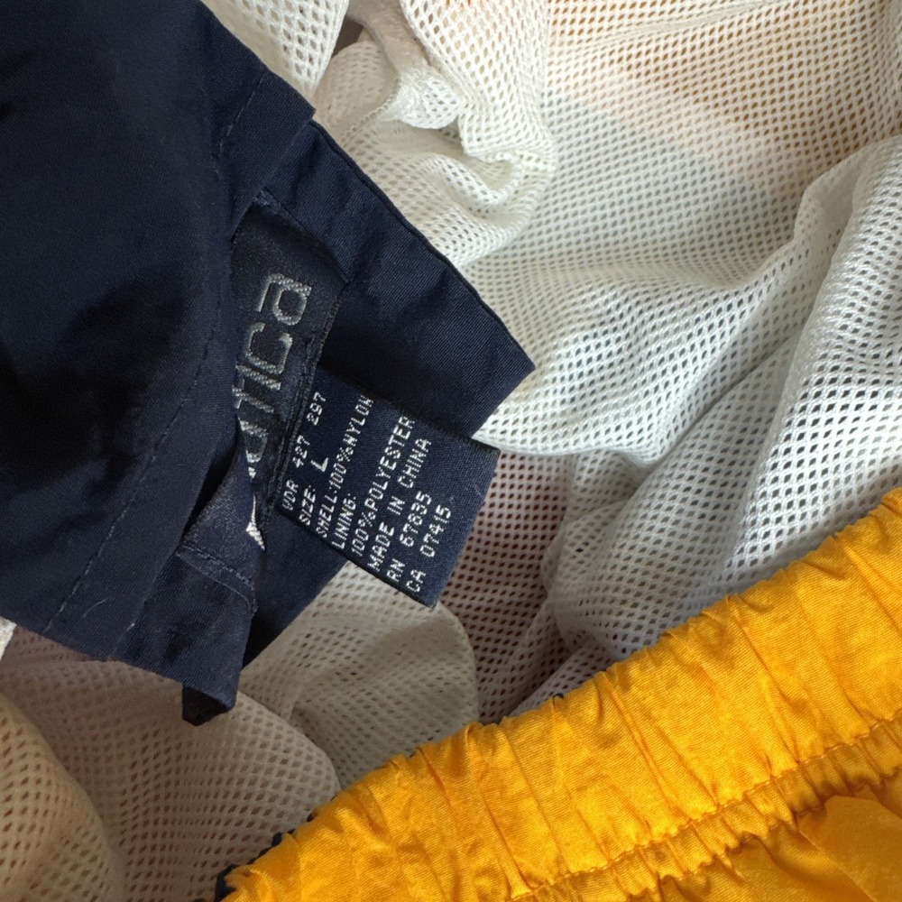 Men's Large Nautica Men's Swim Trunks Striped‎ - Picture 5 of 6